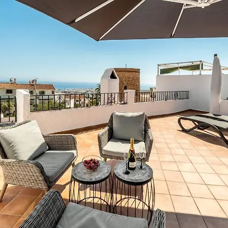 Prázdninový dům Hermosa Casa Con Terraza E Increibles Vistas Al Mar Y La Montana *